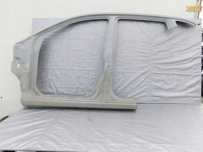 фото №1, Hyundai matrix порог блок двигателя обшивка левая