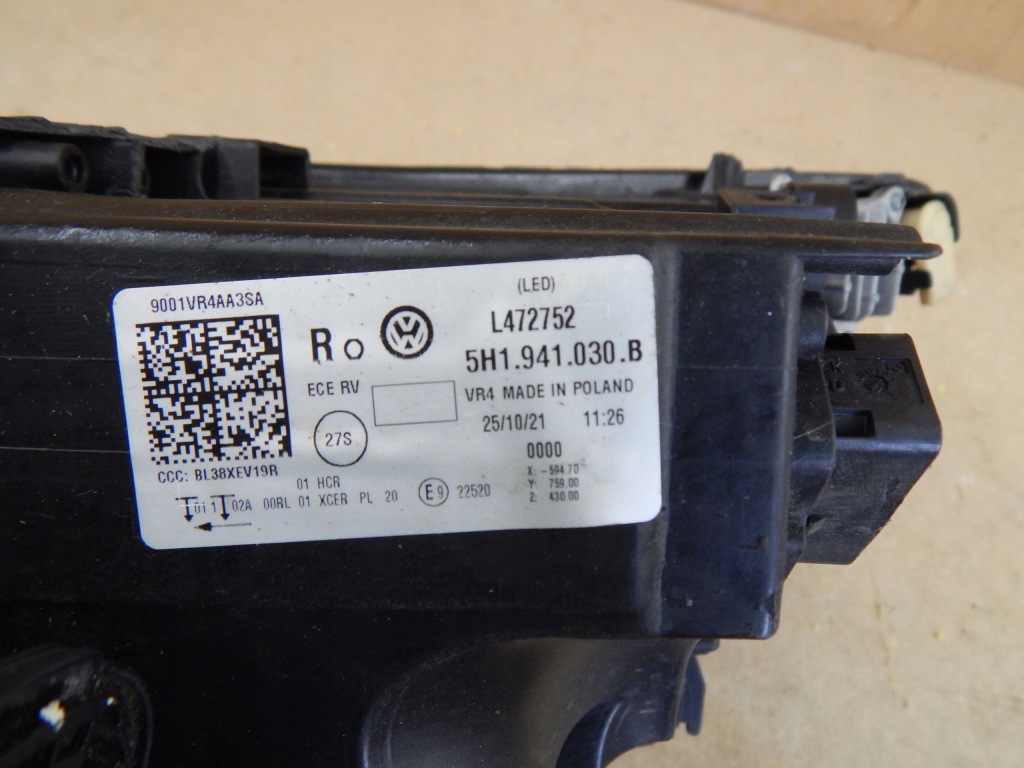 фото №15, Vw golf 8 viii 5h лампа правая передняя правый перед 5h1941030b оригинал eu