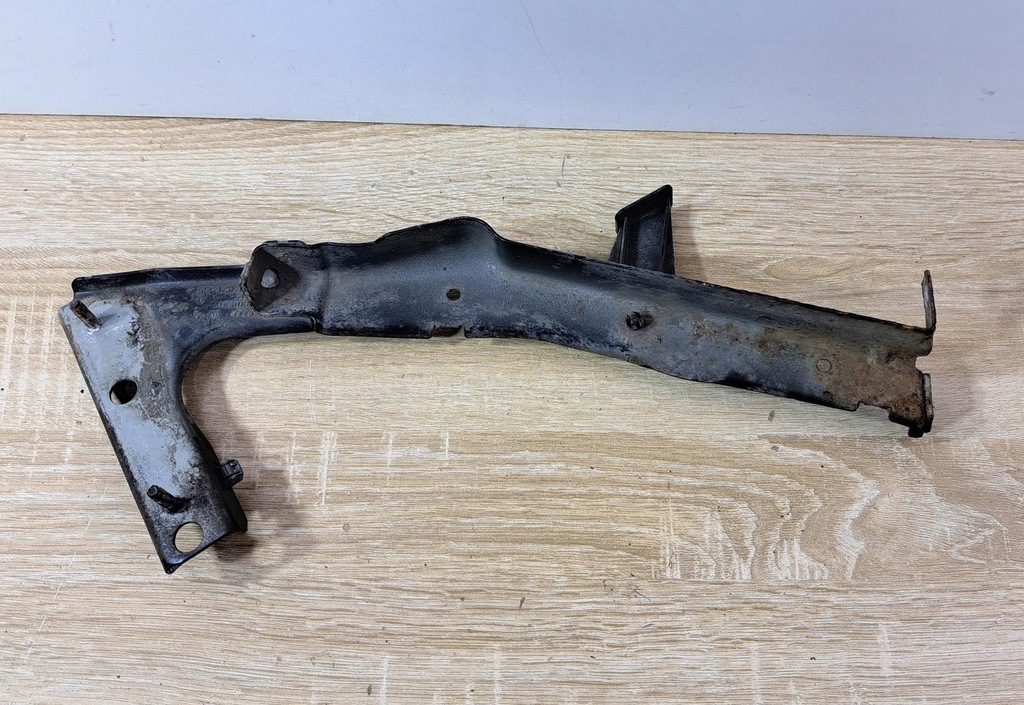 фото №1, A5 кронштейн кронштейн крила ліва лівий перед