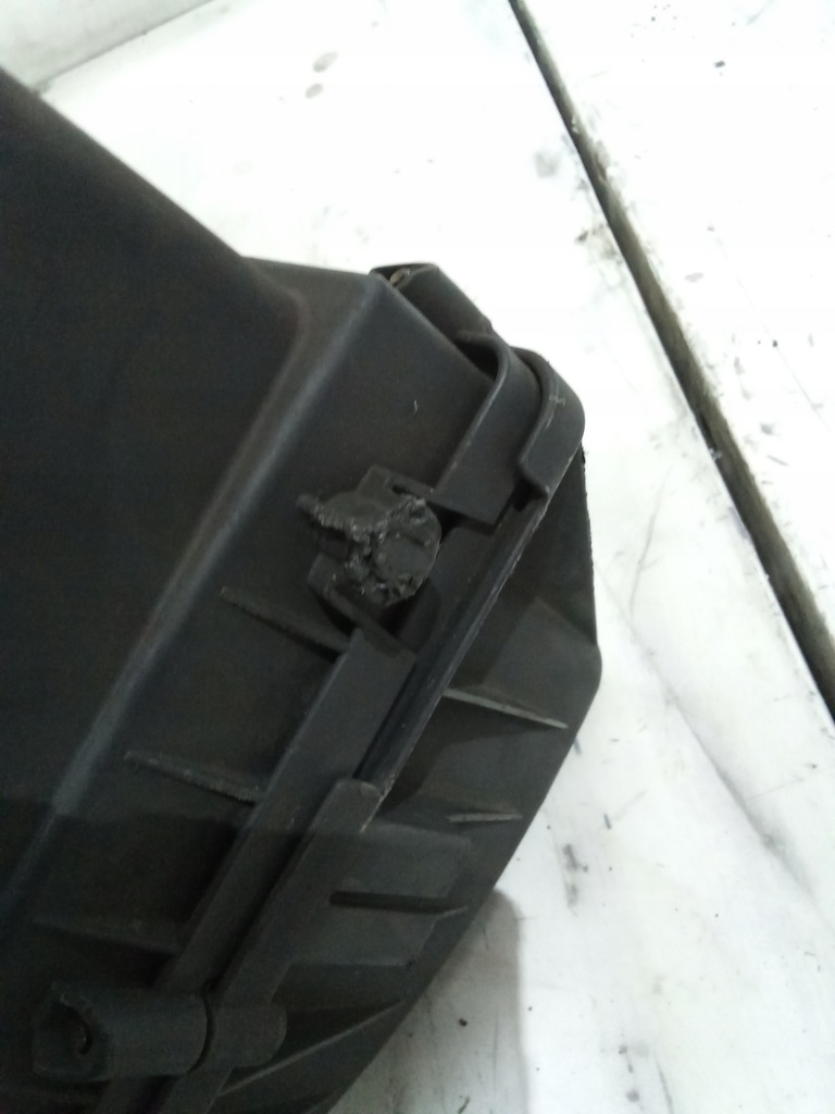 фото №7, J898 корпус фильтра воздуха opel zafira b 1.9d