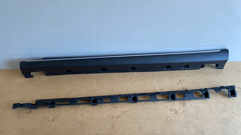 Купить Молдинг порог левая порог левый mercedes gl w166 1666900540