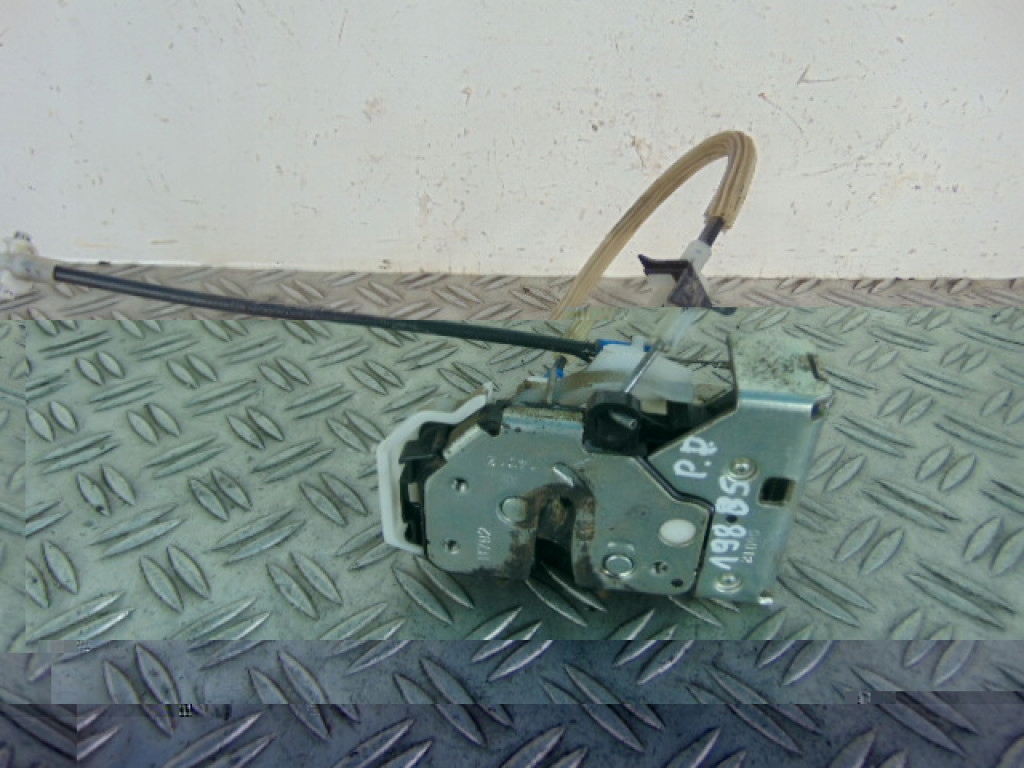 Купити Opel combo замок перед правий