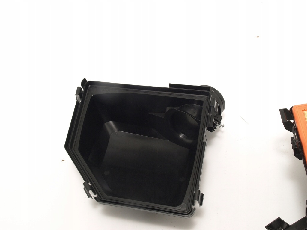 фото №7, Bmw корпус фільтра повітря 8472015