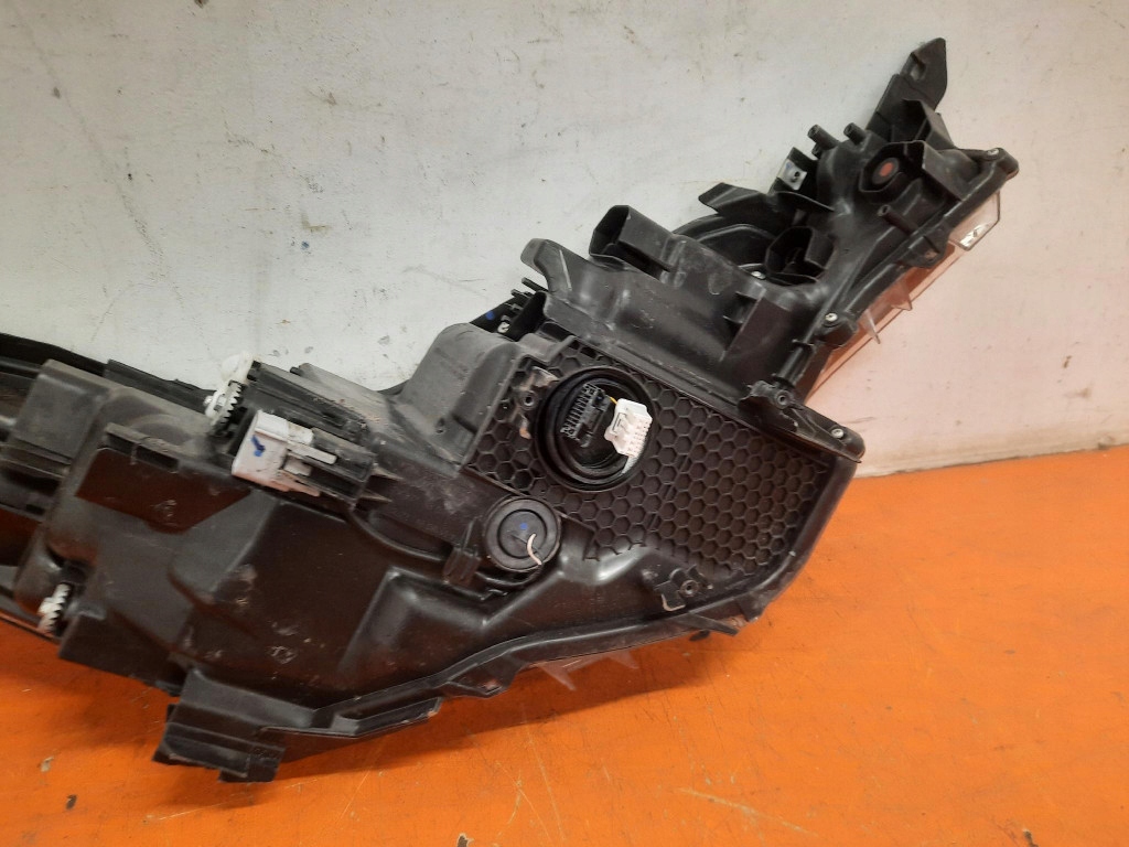 фото №12, Toyota c-hr lift 19-23 лампа ліва перед фара лівий 81150-f428000