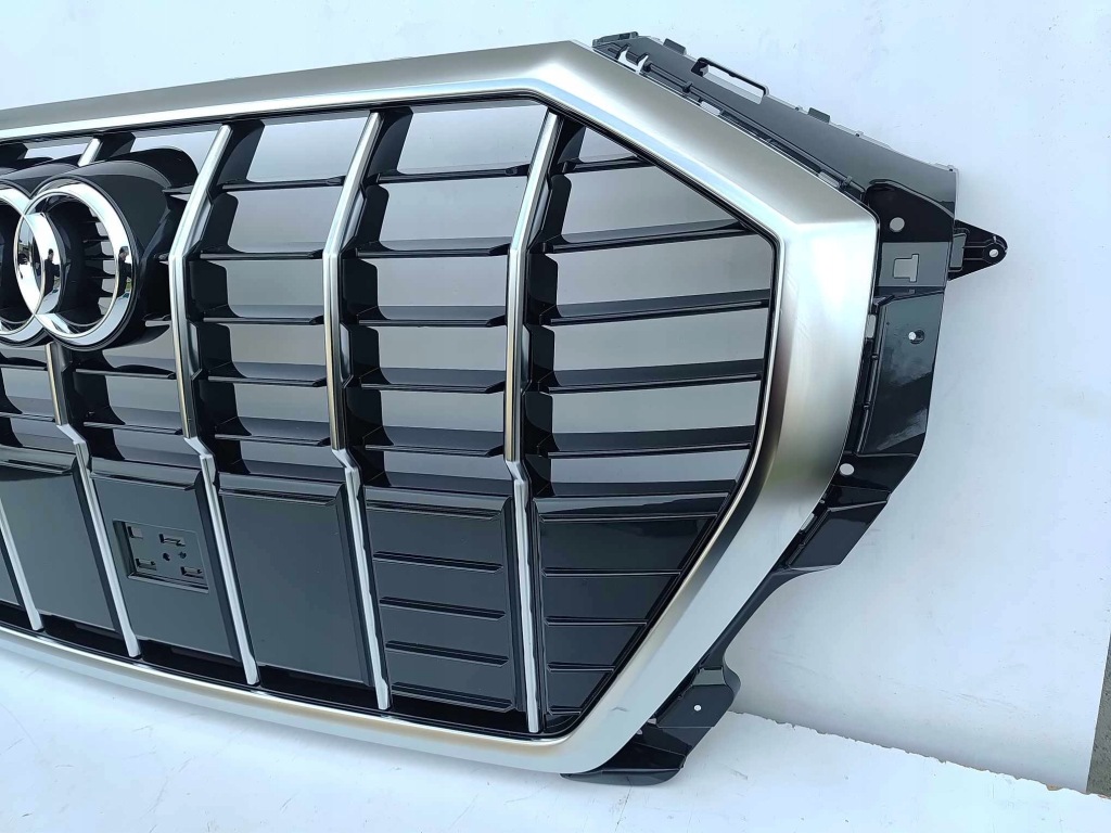 Audi q3 2 83a s-line решётка радиатора решётка  бампера перед новая оригинальный номер 4150 Недорого