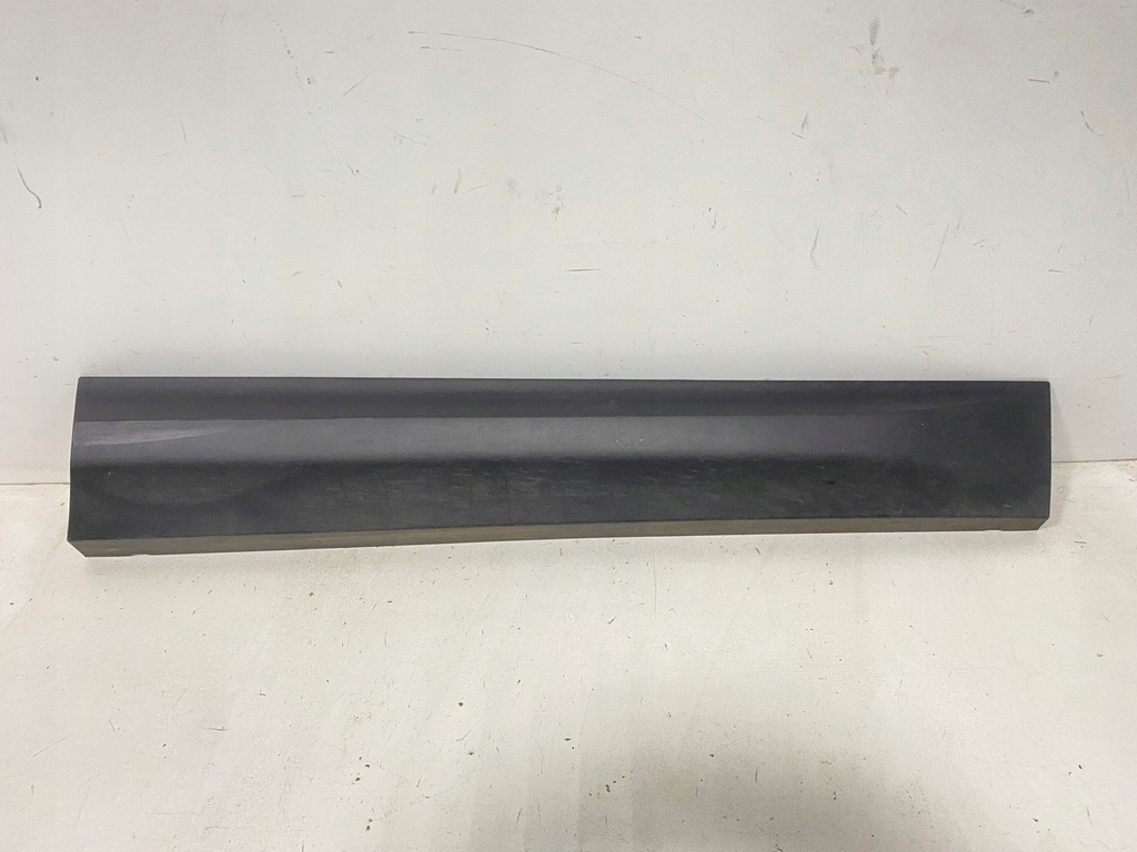 фото №1, Молдинг права двері перед передня skoda kodiaq