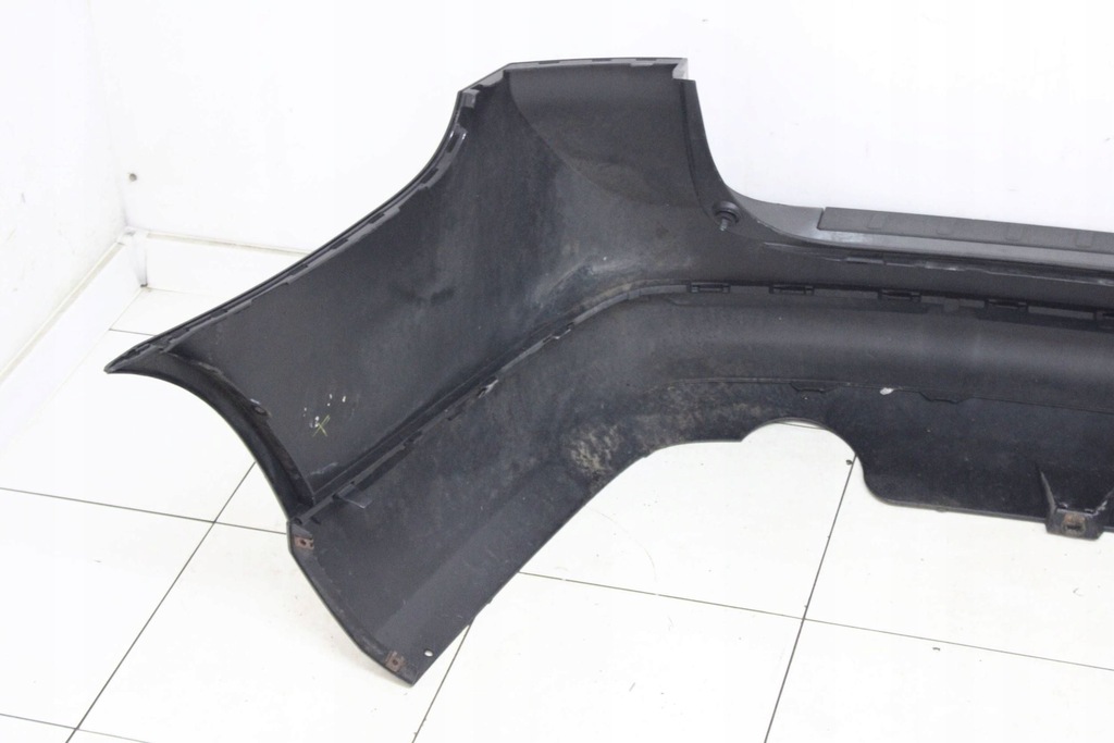 фото №6, Volvo v70 iii 2007r- бампер задняя задний 452 - код лакокрасочного покрытия