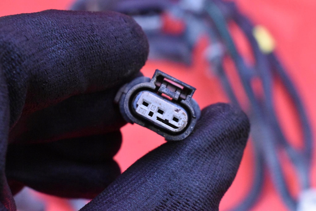 Жгут электропроводка подрамник перед p1489051-01-d tesla model y 78.4 kwh 514 km в Украине