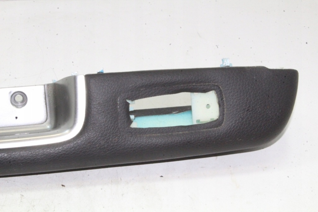 фото №12, Молдинг декоративна обшивка задніх лівих двері jaguar xf x250 8x23f27541a