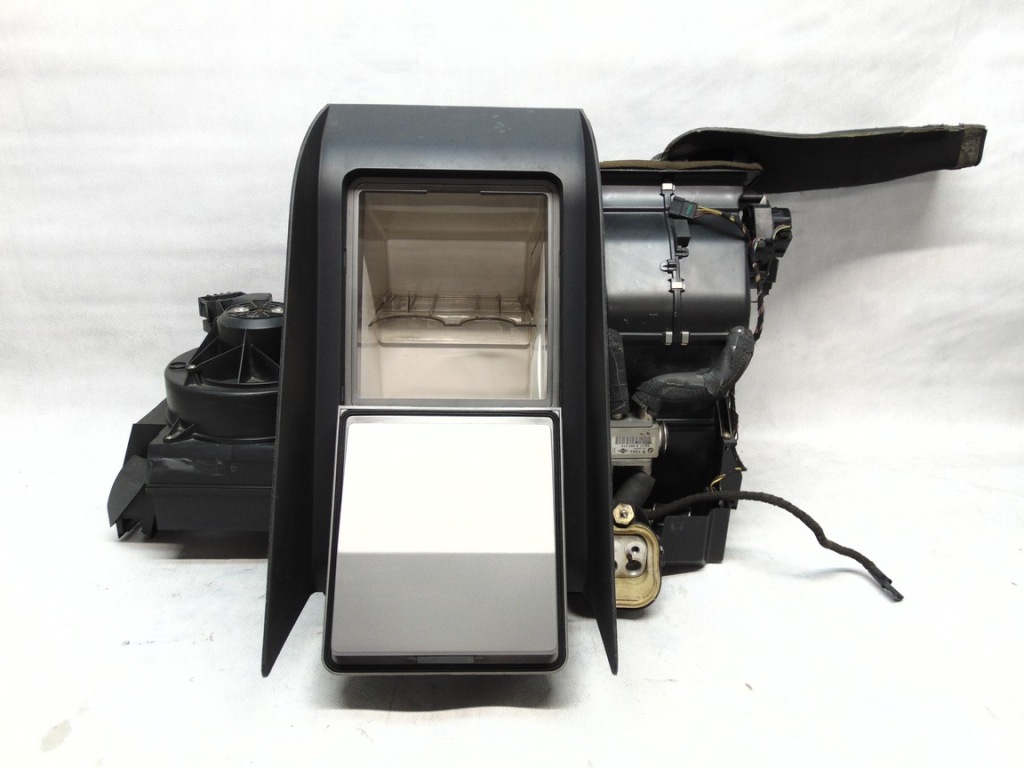 Холодильник bmw e65 e66 комплектная 6980210 0029-d4785 в Украине