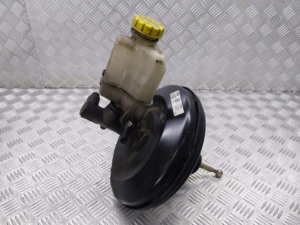 Купити Підсилювач гальм alfa romeo gt 1.9 jtd 46780556