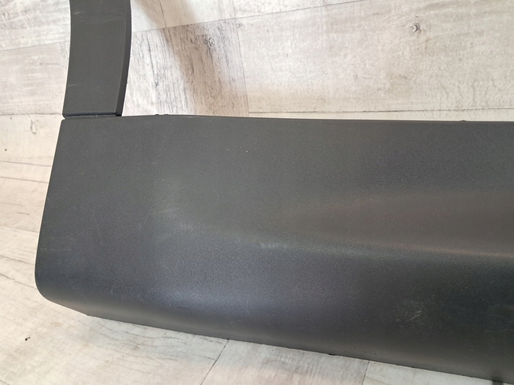 Alfa romeo tonale молдинг дверь накладка правый задний  задняя 156155479 в Украине