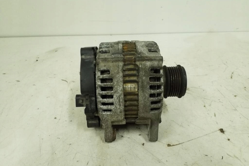 Генератор vw passat b6 3c2 03g903023 1.9l дизель 77kw 2008 Недорого