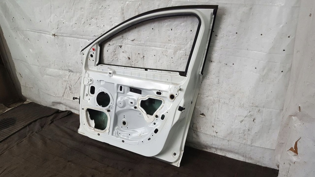 фото №10, Двері передні праве renault megane iii ov369