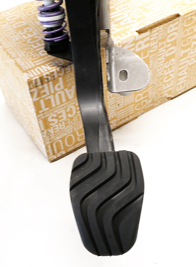 фото №3, Новый оригинальный номер педаль сцепления renault scenic iv talisman