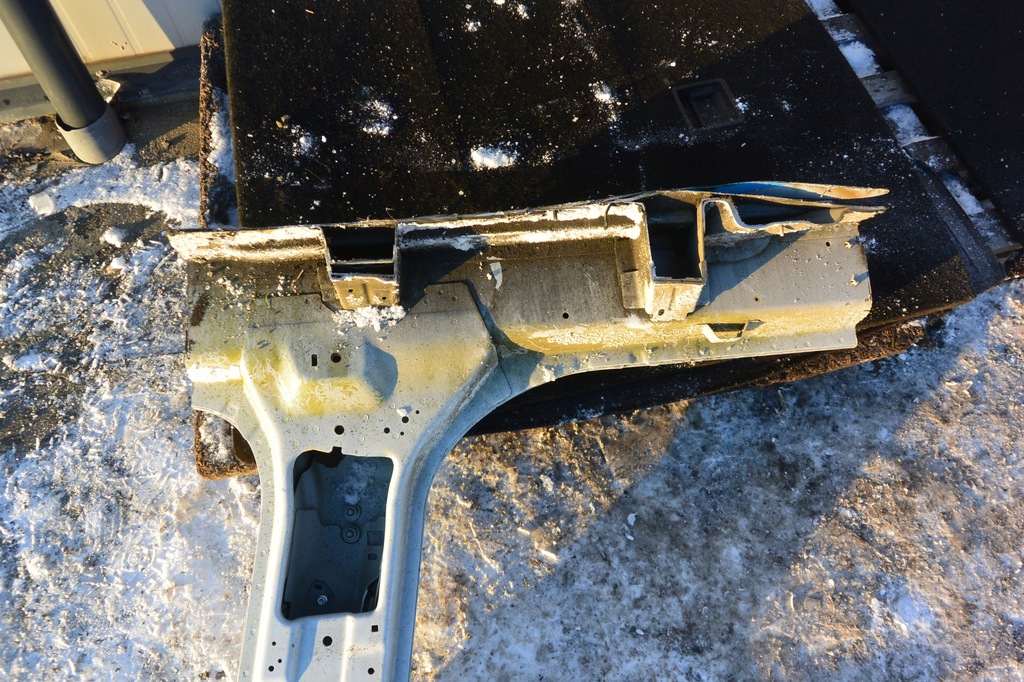 фото №7, Maserati quattroporte vi порог блок двигателя правый