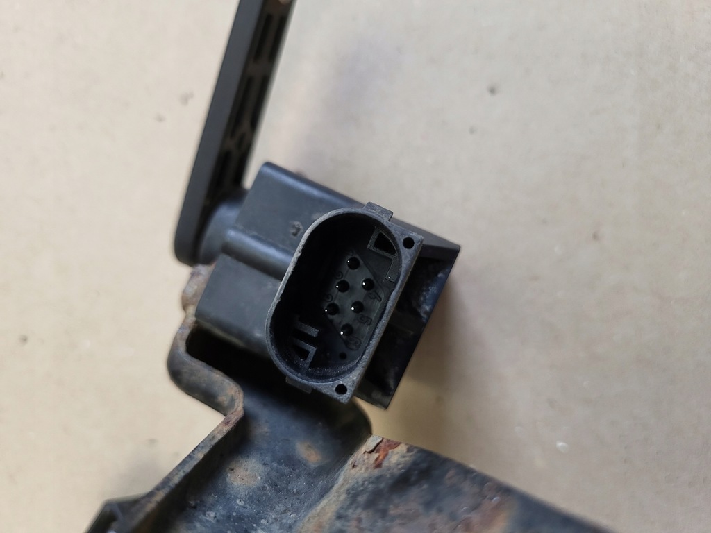 фото №15, Датчик вирівнювання кронштейн задня mercedes s w221 оригінальний номер eu