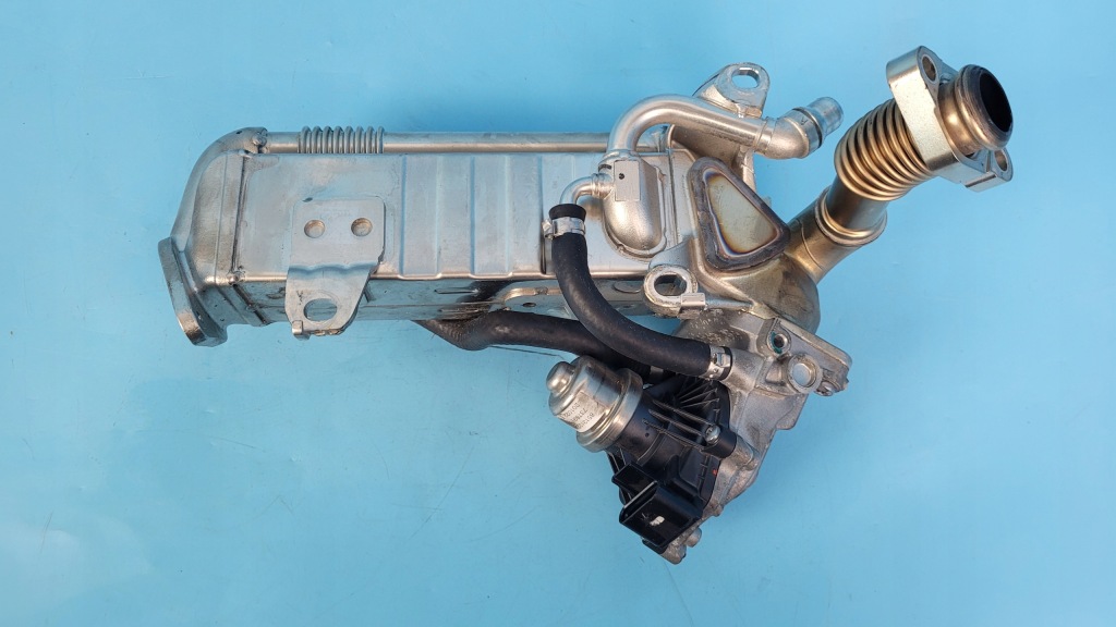 Bmw 2' f44 218d gran купе 21r радиатор egr 8473202 клапан egr 8513132 Цена