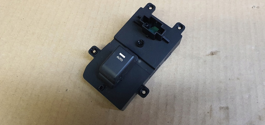 фото №1, Genesis coupe переключатель окон правый europa