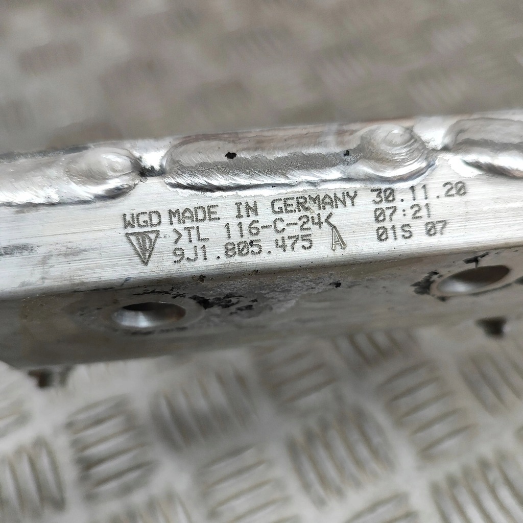 фото №6, Audi e-tron gt 2022 другая часть подвеска