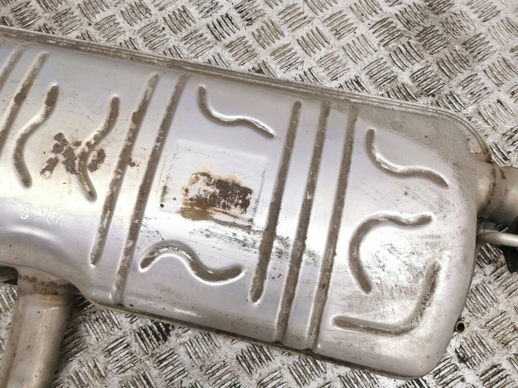 фото №5, Infiniti q30 2016 гасник kompletny