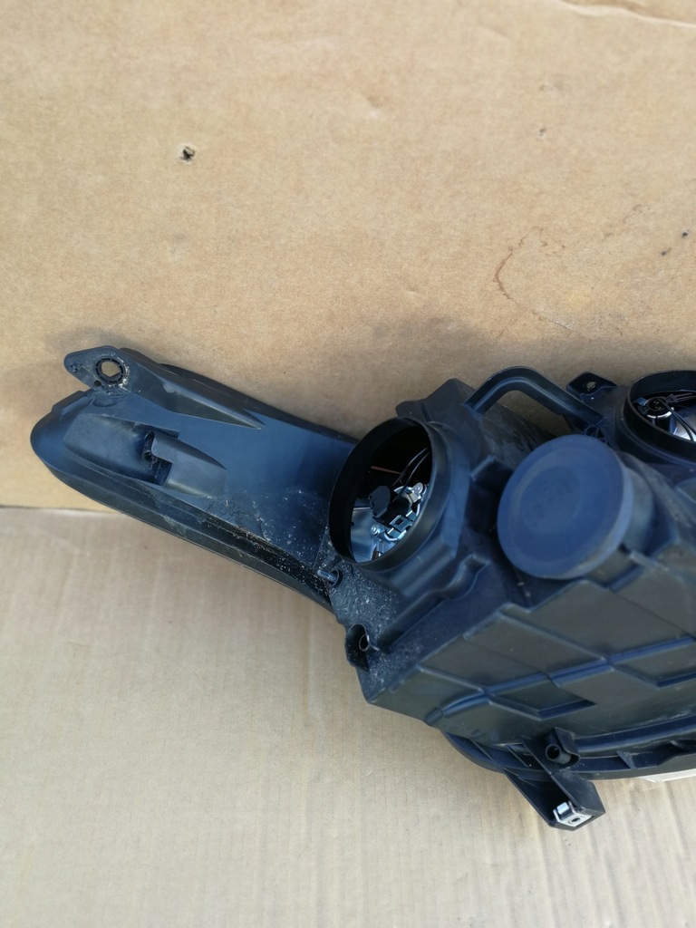 фото №11, Citroen c3 picasso 09- лампа левая перед левая передняя 9681873980