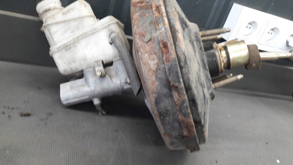 Купить 51715780 fiat ypsilon serwopompa тормозная