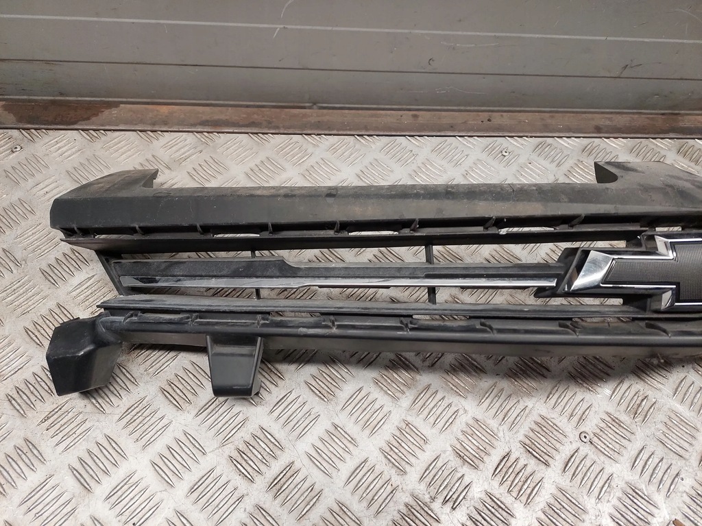 фото №8, Chevrolet camaro 84140576 с передний решётка радиатора