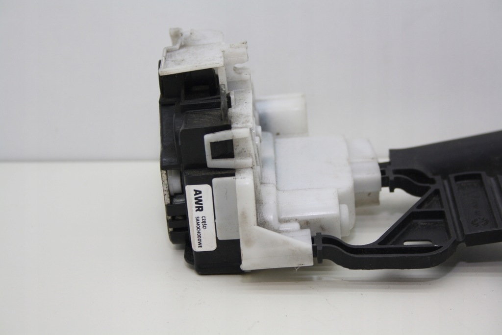 фото №3, Замок дверь правый перед alfa romeo 159 50513051