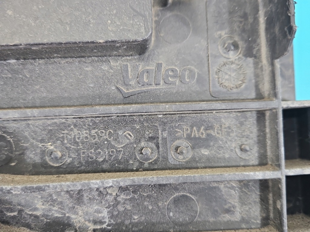 Вентилятор радиатора renault megane iv 214811275r 1.5 dci Доставка