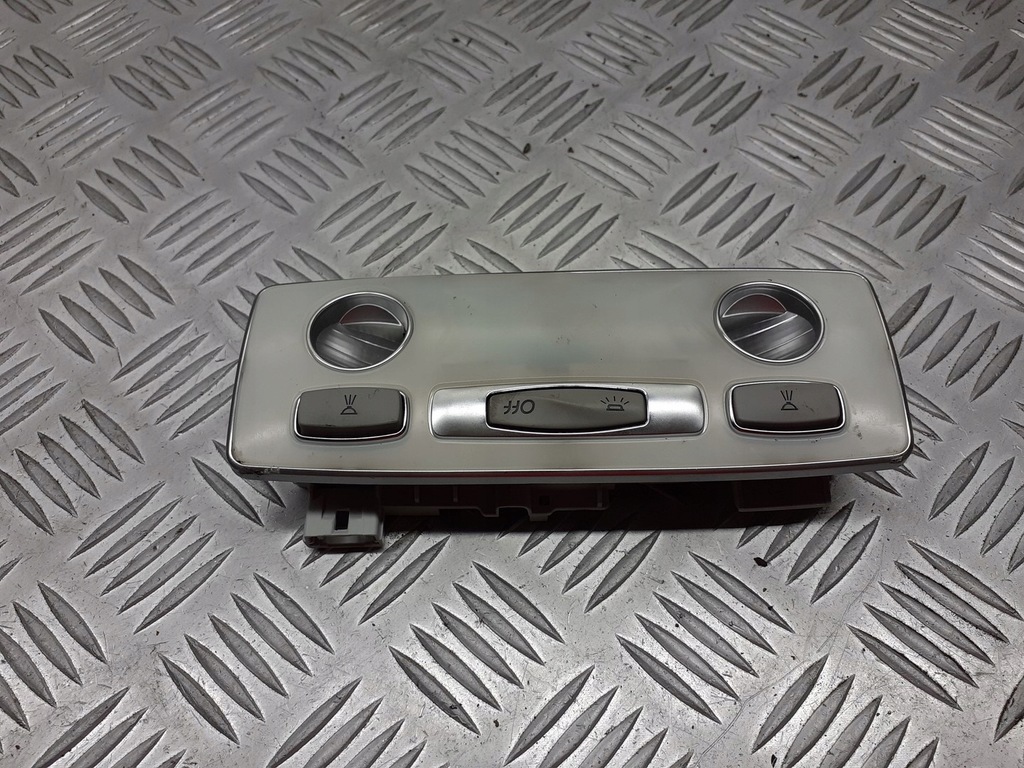 фото №1, Освещение кабины renault laguna iii 264300003r