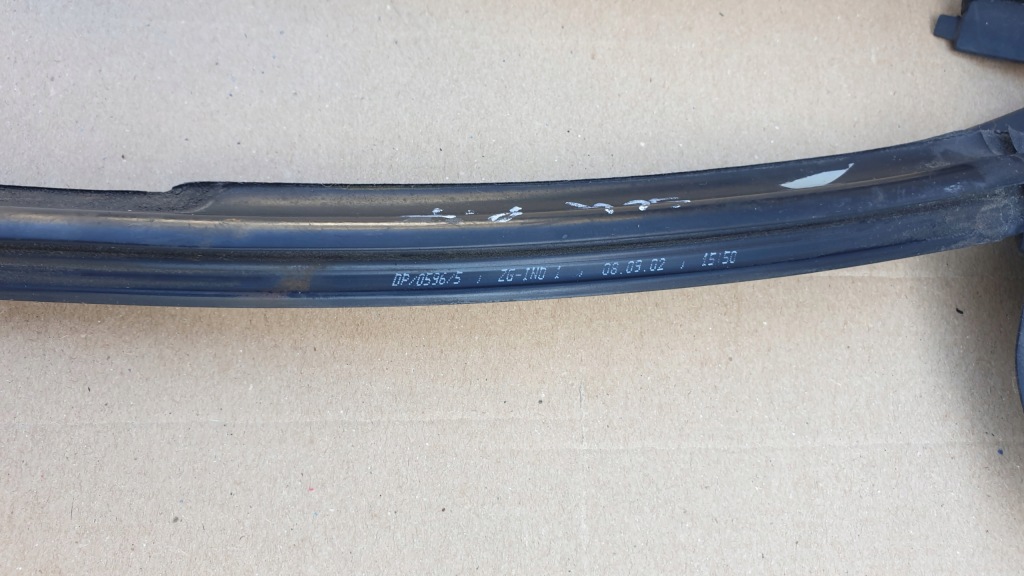 фото №2, Прокладка стекло задняя mercedes slk r170