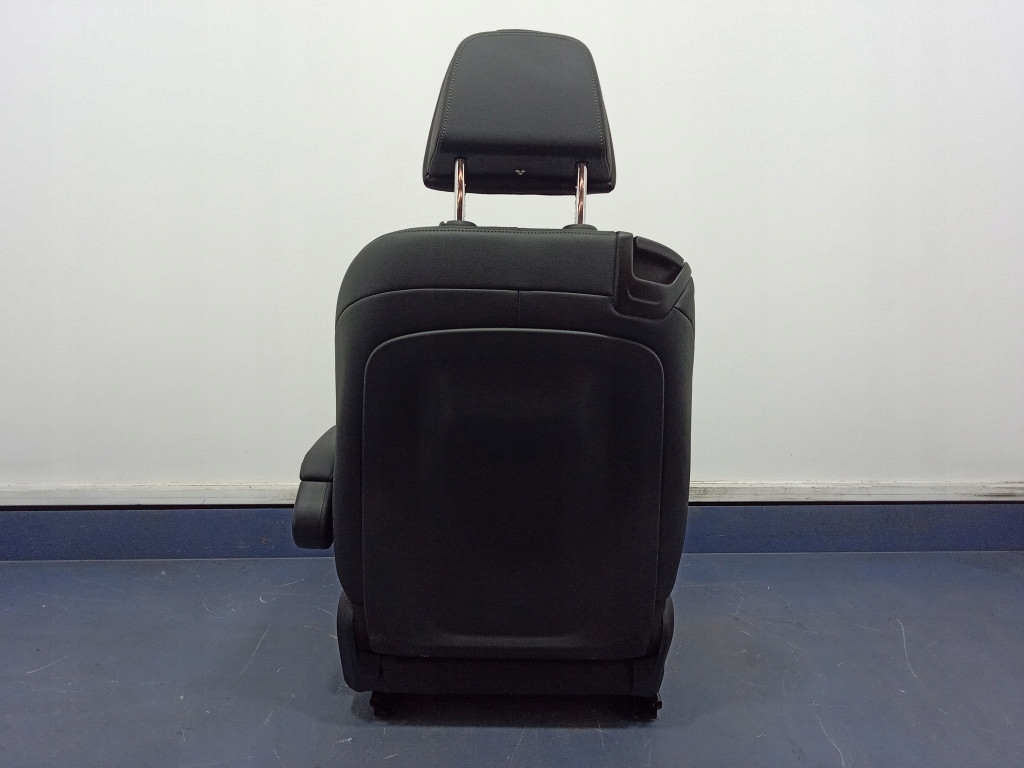 фото №7, Bmw x7 g07 сиденье задняя задний правый 2 ряд 6 человек vernasca mcsw