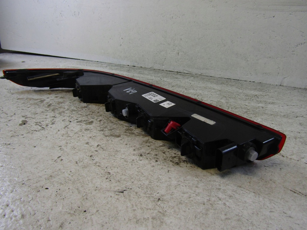 Купить Лампа бампера заднего audi q7 4m 4m0945095