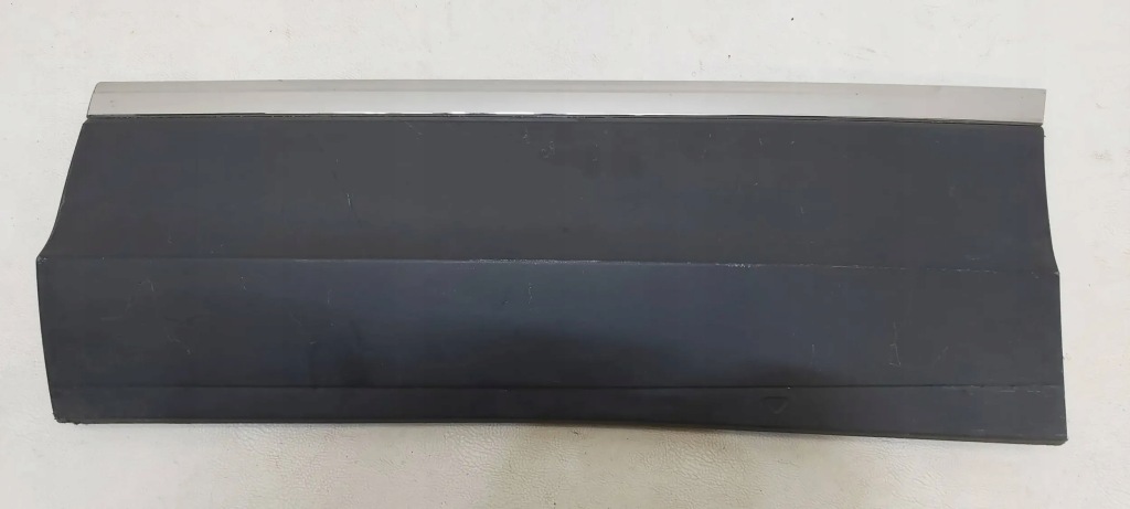 фото №1, Молдинг двері задня правий vw tiguan 5na854949n