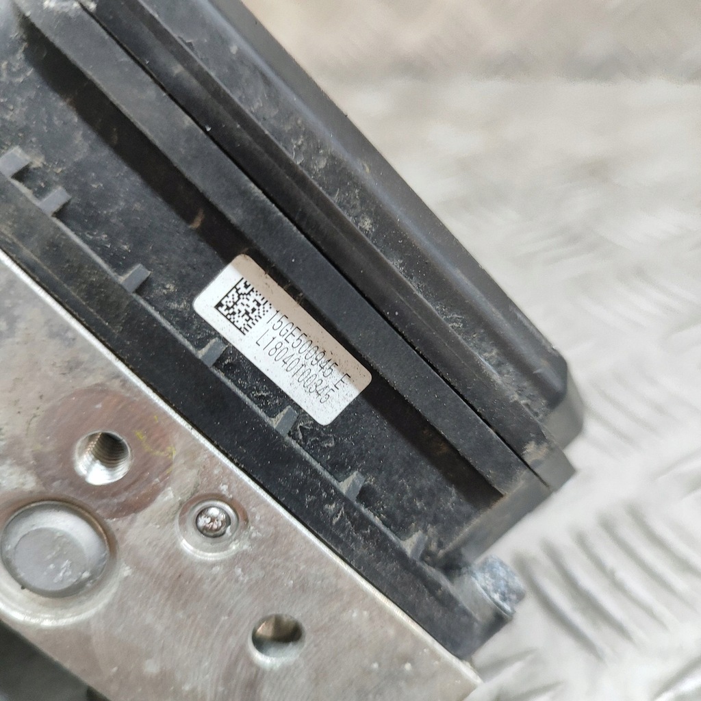 фото №8, Nissan leaf ii ze1 2018 насос abs