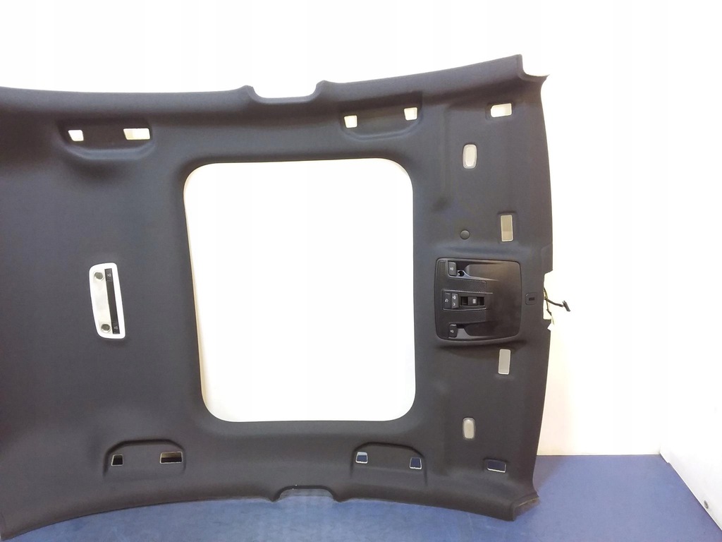 фото №2, Mercedes a w176 потолок козырьки ручки