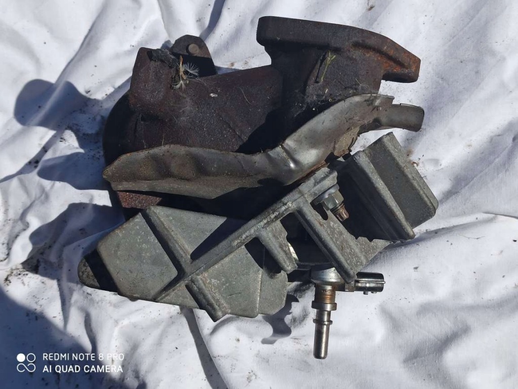 фото №2, Колектор з датчик 1.5 dci reno kangoo