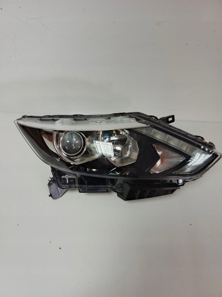 фото №1, Da1432 - nissan qashqai лампа фара правый 99226-81017