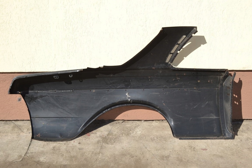 фото №9, Mercedes c123 coupe крыло задний левый обшивка