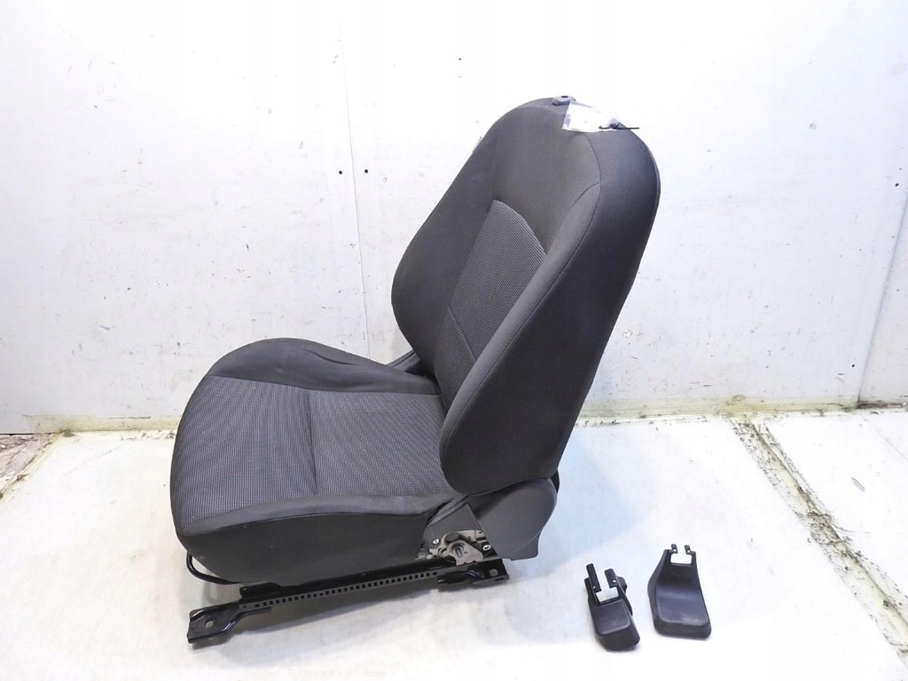 фото №6, Сиденье правый перед mitsubishi lancer viii