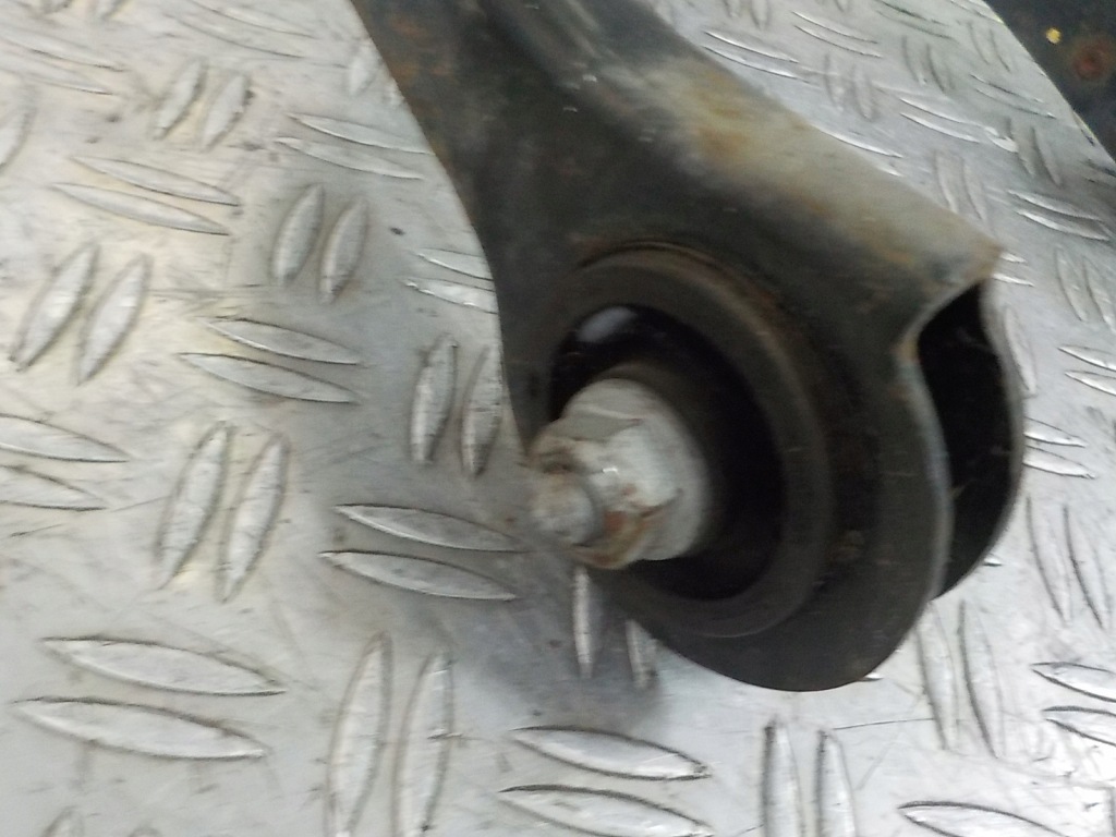 фото №6, Grand cherokee wk2 важіль верхній лівий перед