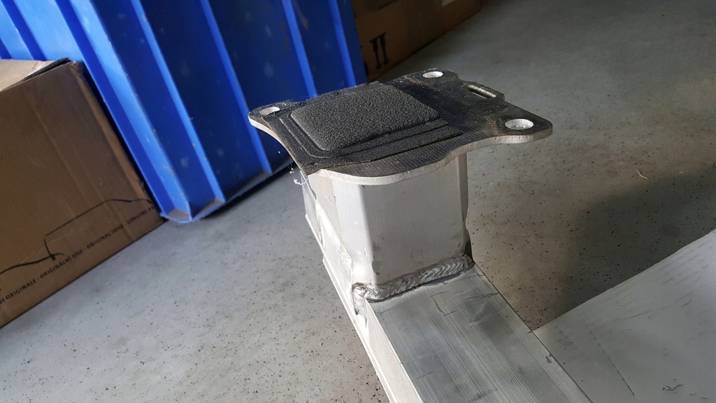 фото №12, Балка бампера задня audi a6 c8 4k0807309 демонтаж