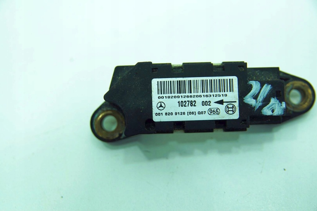 Купити Датчик удару bosch оригінальний номер - mercedes sl r230 06r