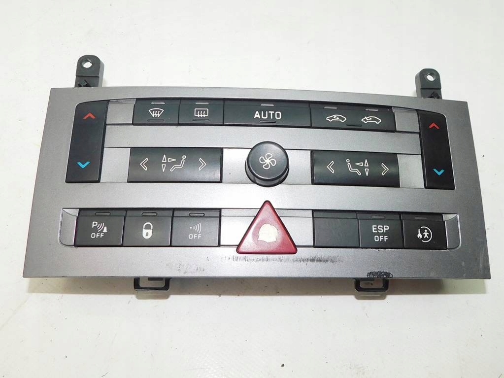 фото №3, Peugeot 407 sw 2004r панель кондиционера