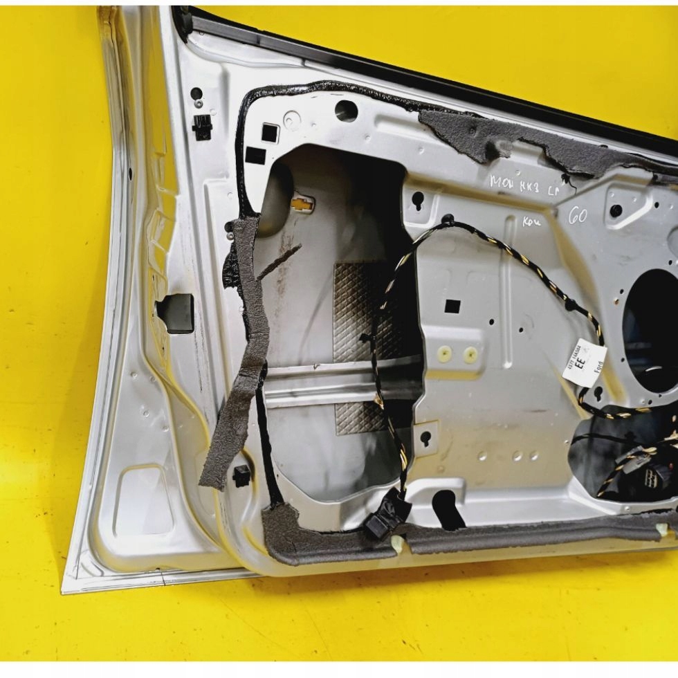 Дверь левый перед левая передние ford mondeo mk3 универсал lak. 60 120 um nr9 с Разборки