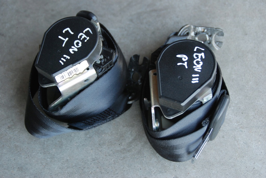 фото №2, Pas безопасности l / p задняя hb leon iii 5f