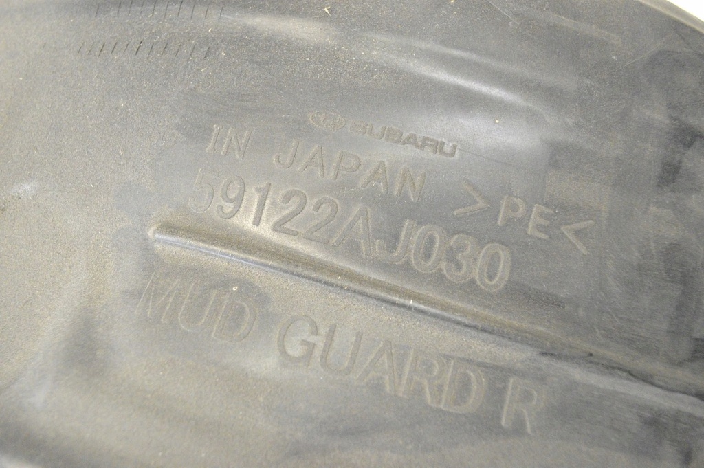 фото №5, Subaru legacy 2011 левая сторона подкрылок задние