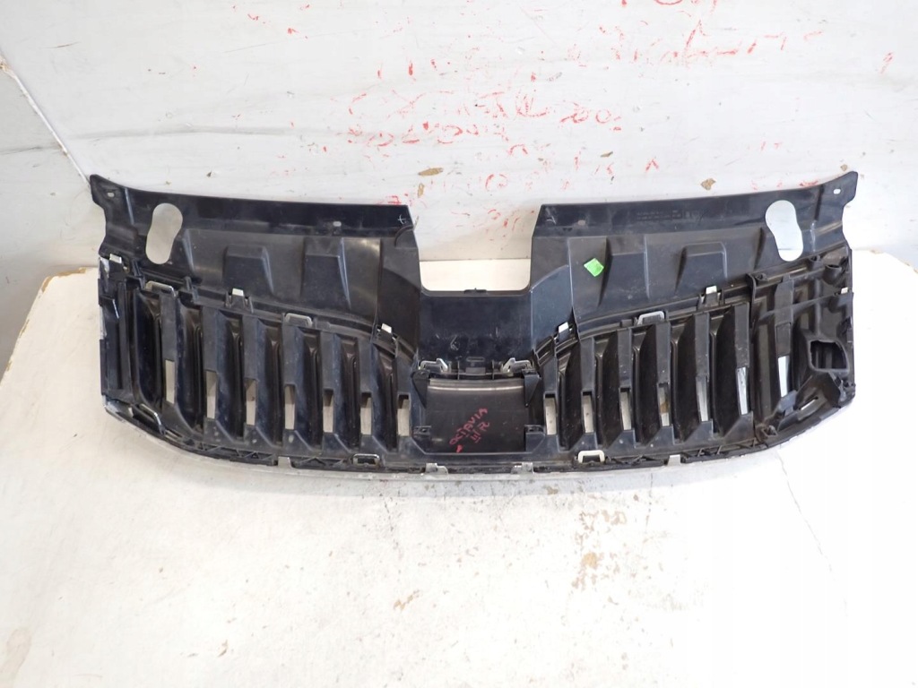 фото №6, Решітка радіатора skoda octavia iii lift 2016- 5e0853653a