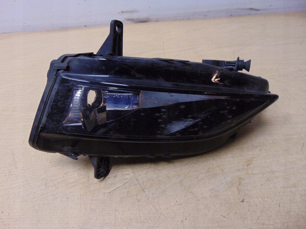 фото №1, Протитуманна фара лампа протитуманна правий vw golf vii lif